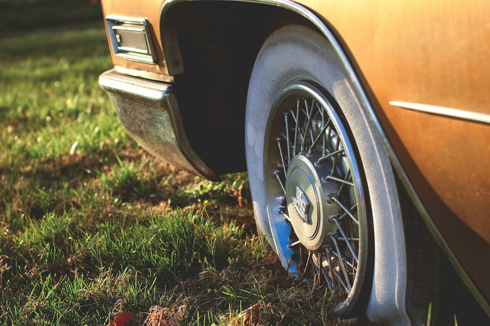Diagnosing Wheel Bearing Noises and Symptoms